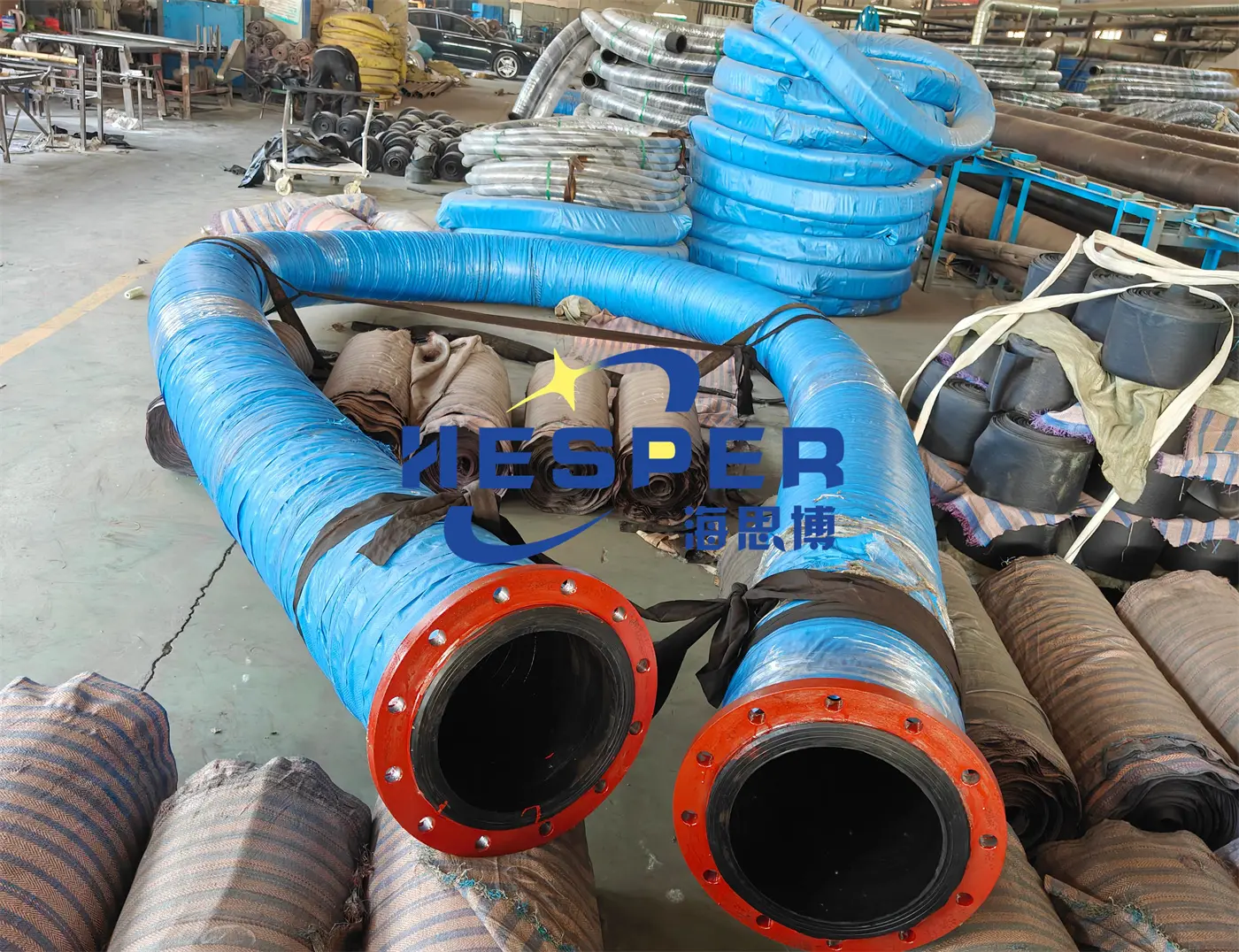 Large diameter wear resistant rubber hose