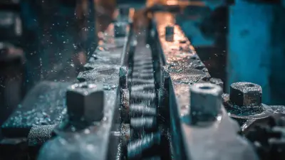 Ultimate Guide to Choosing the Right Belt Cleaner for Your Industrial Needs